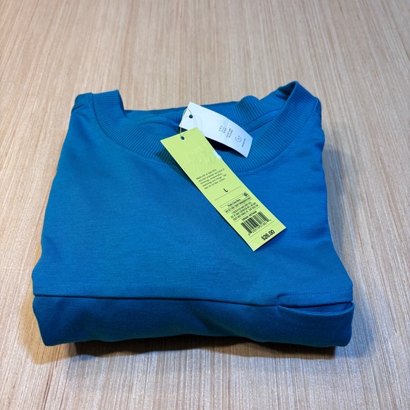 Target All In Motion Deep Turquoise Crew Neck Top - Picture 10 of 11